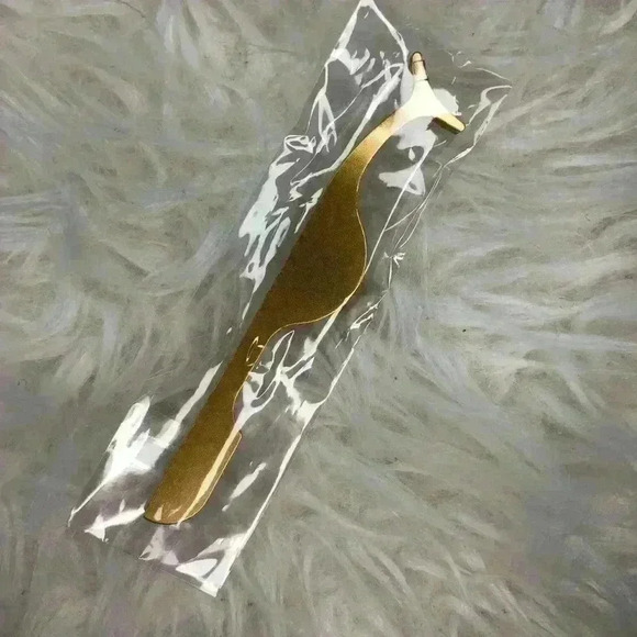 Gold Metal Lash Applicator - Picture 2 of 3
